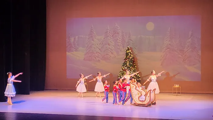 Victoria Ballet Los Altos Picture 2
