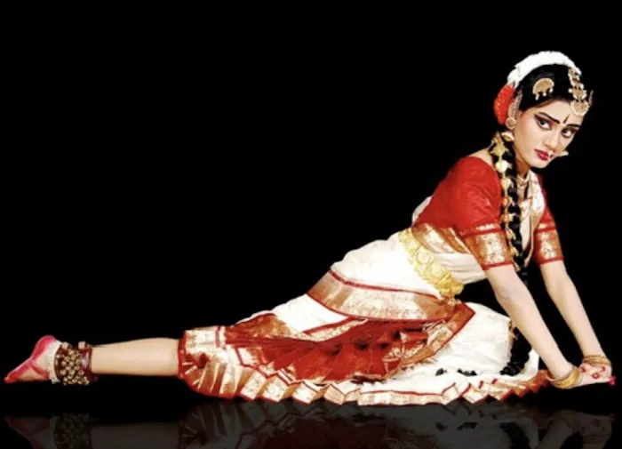 Gayatri Natyasala Picture 3