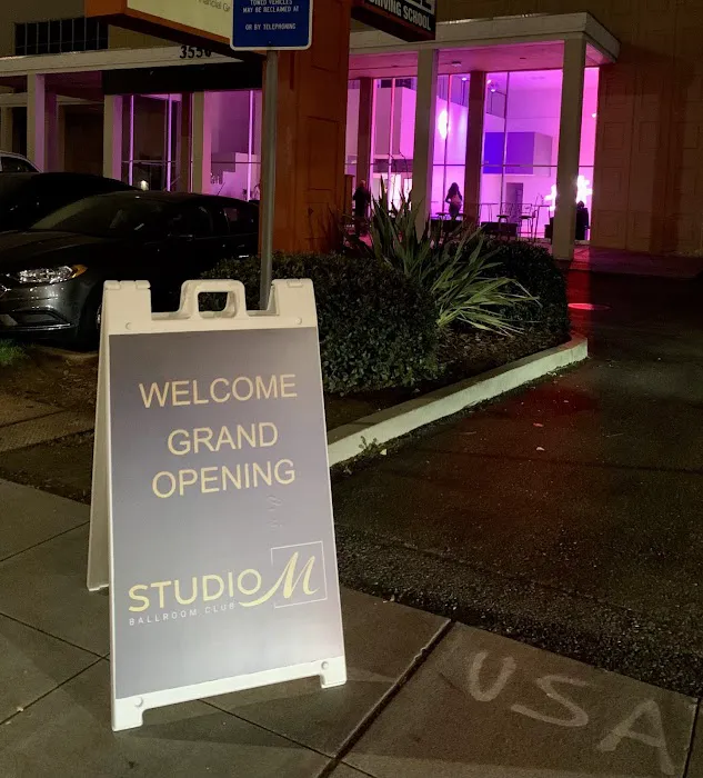 Studio M Ballroom Club Picture 4
