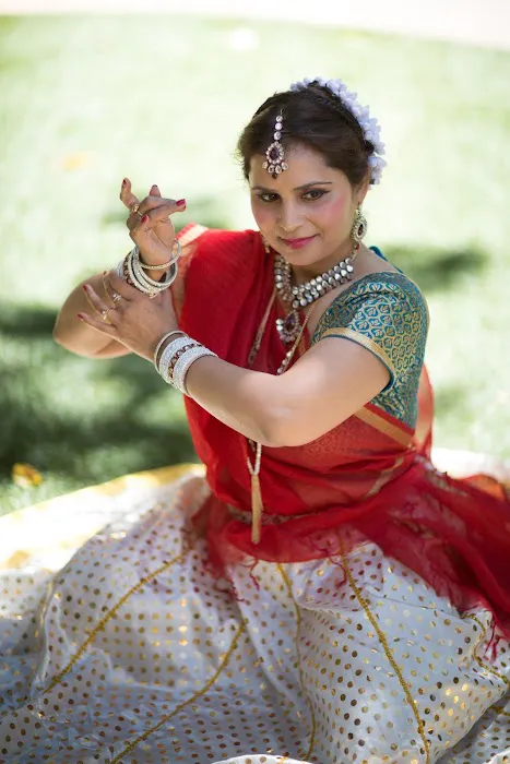 DanceKarishma Picture 1