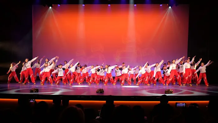 Tingna Dance Studio Picture 8
