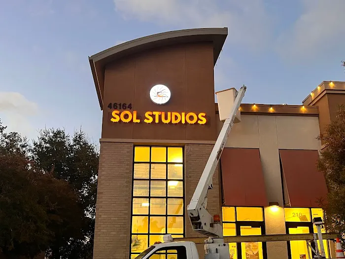 SOL Studios - Dance, Fitness, Conferences & Special Events Picture 8