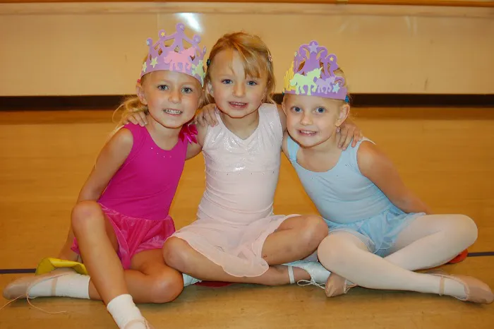 Dance Force Kids Picture 4