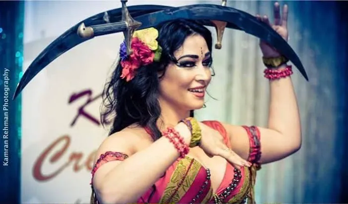 Adriana Belly Dance Picture 10
