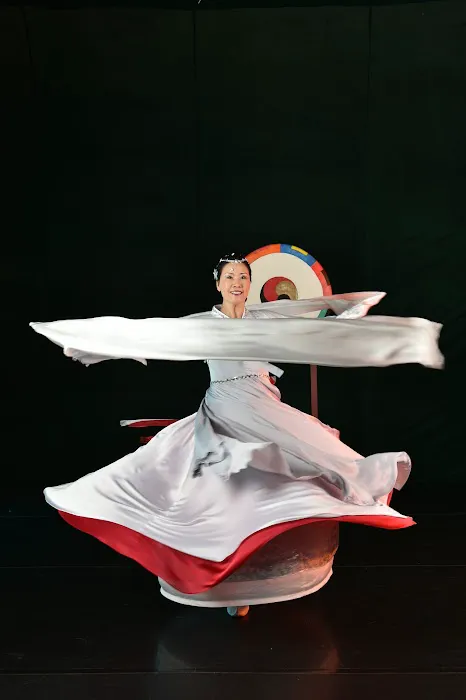 Lisa Performing Arts Picture 1