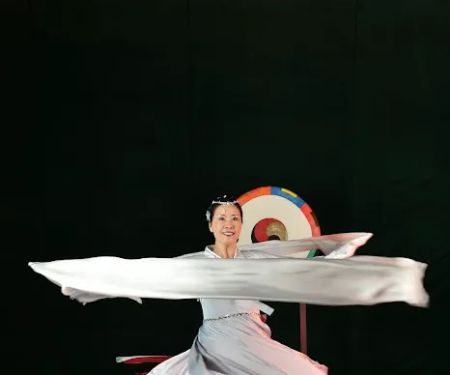 Lisa Performing Arts
