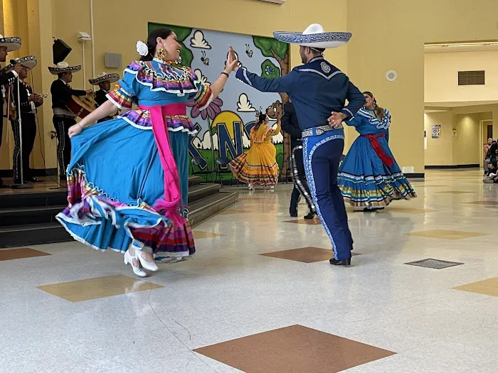 Grupo Folklorico Los Laureles Picture 5