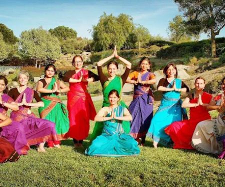Kuchipudi Natyam by Bhavani - Kuchipudi Dance Classes