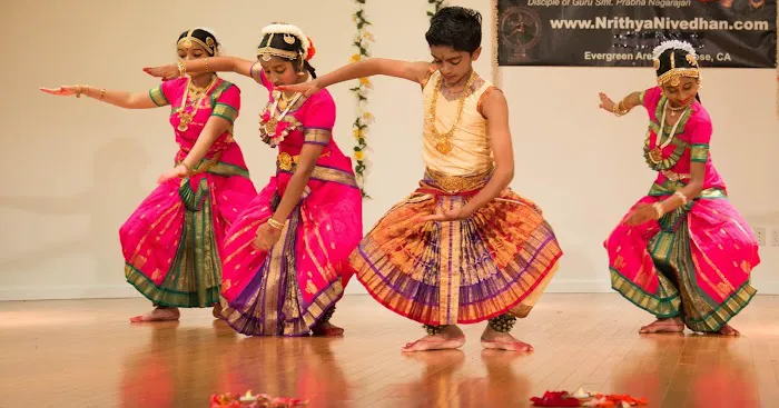 Nrithyanivedhan School of Dance Bharathanatyam dance lessons/ Dance class Picture 4