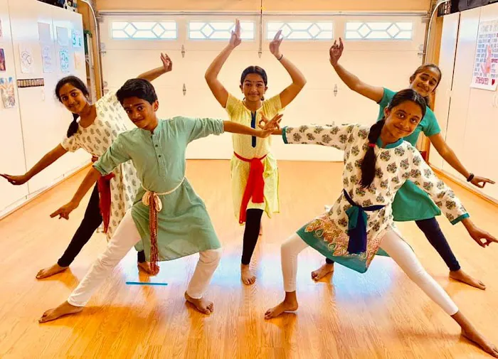 Nrithyanivedhan School of Dance Bharathanatyam dance lessons/ Dance class Picture 6