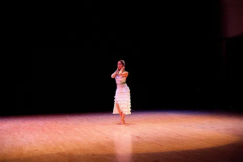 Wedding & Salsa Dance with Lucy Picture 8