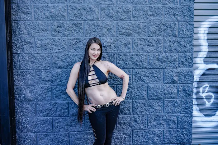 Zoe Jakes fusion bellydance Picture 6