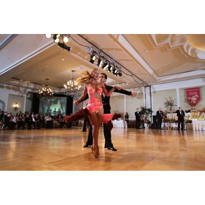 Sizzling Latin Dance Studio Picture 10