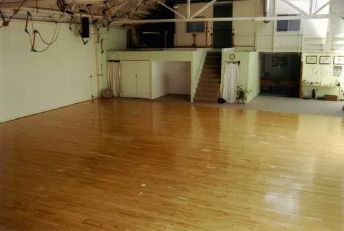 Studio 12 Picture 1