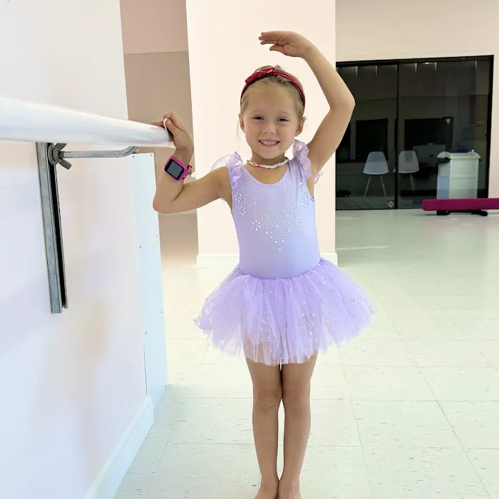 Studio 8 Dance Picture 1