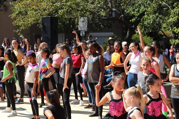 Katie's Dance Studio & Co Picture 5