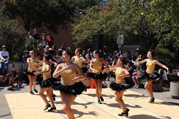 Katie's Dance Studio & Co Picture 1