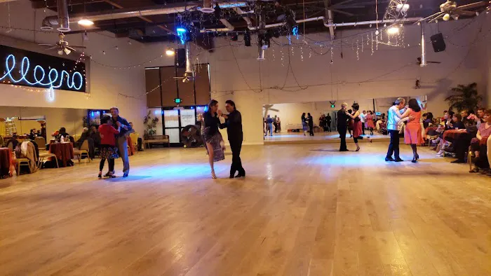 Allegro Ballroom Picture 4