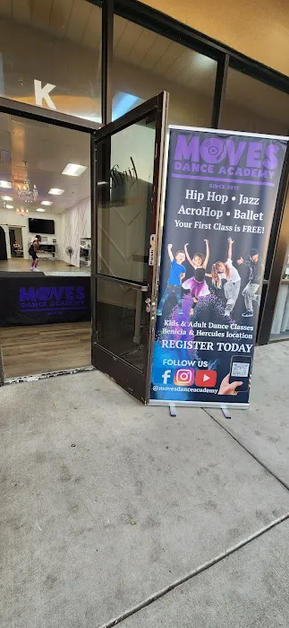 MOVES Dance Academy Hercules Picture 1