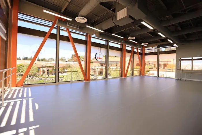 Soo Dance Academy Picture 7
