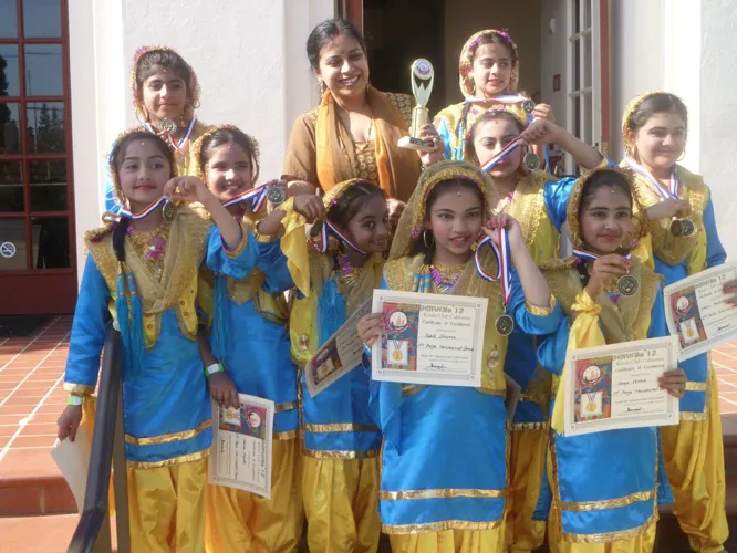 Tarana Dance Academy Picture 2