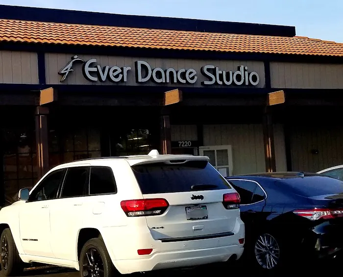 4Ever Dance Studio Picture 2