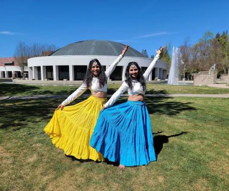 T&D Dance Bollywood