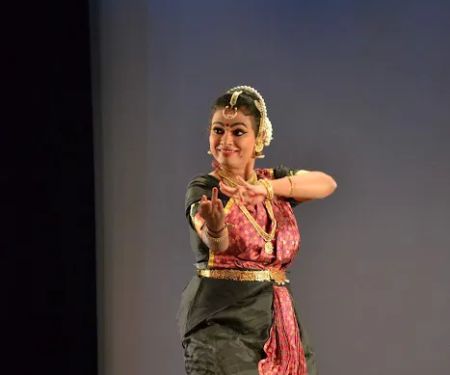 Nritya Vedikaa Centre for Arts