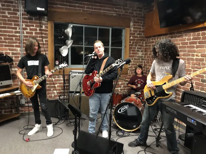 851 Music Studio Picture 1