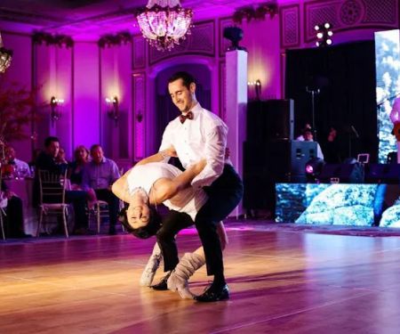 Slow Fox Dance Hall