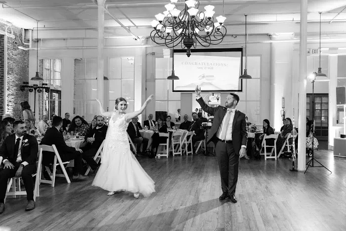 Wine Country Dance Picture 9