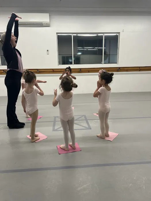Santa Rosa Dance Theater Picture 5