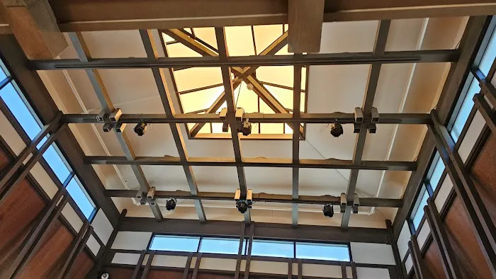 Della Davidson Performance Studio Picture 6