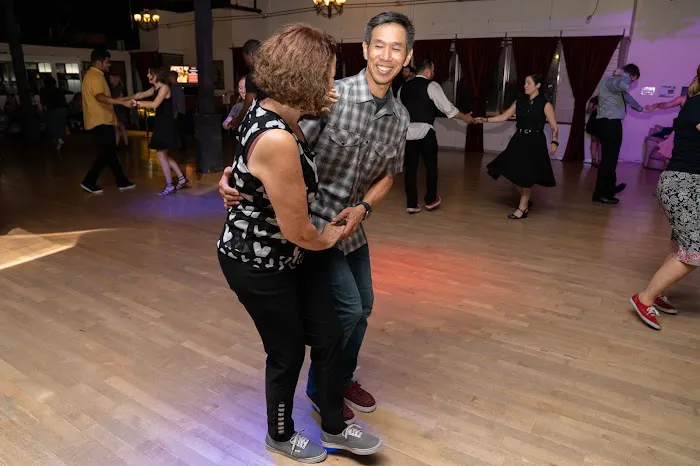 Midtown Stomp Picture 9