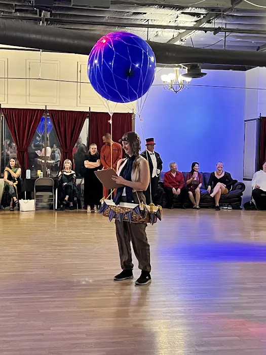 Spotlight Ballroom Picture 4