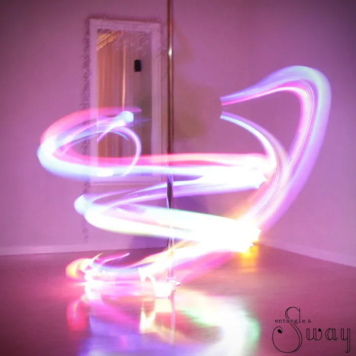 Entangle & Sway Pole Dance Fitness Picture 1