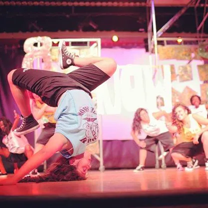 Studio T Arts & Entertainment Picture 2