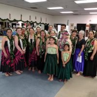 Ohana Dance Group / Kūhai Hālau O Kaponookalani Pā ‘Ōlapa Kahiko ico