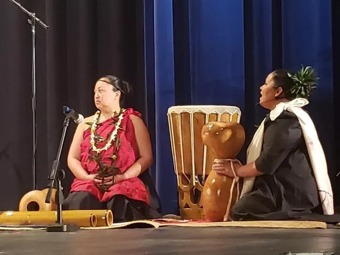 Ohana Dance Group / Kūhai Hālau O Kaponookalani Pā ‘Ōlapa Kahiko Picture 8
