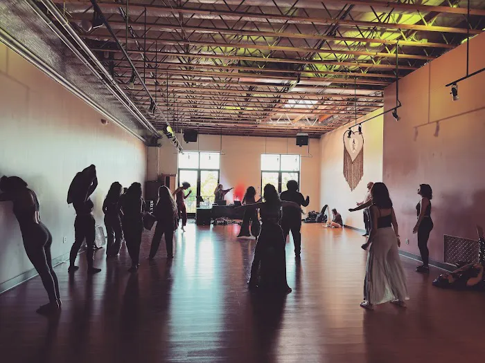 Anahata Yoga & Sound Picture 8