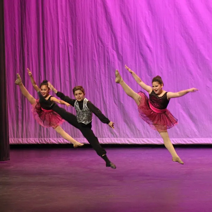 KM Dance Arts Studio Picture 10