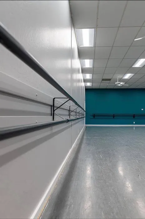 Divergence Dance Conservatory Picture 7