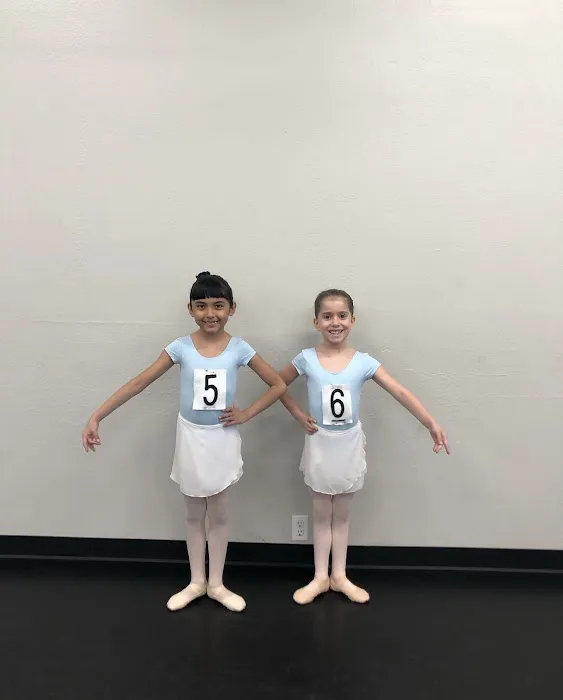 Divergence Dance Conservatory Picture 5