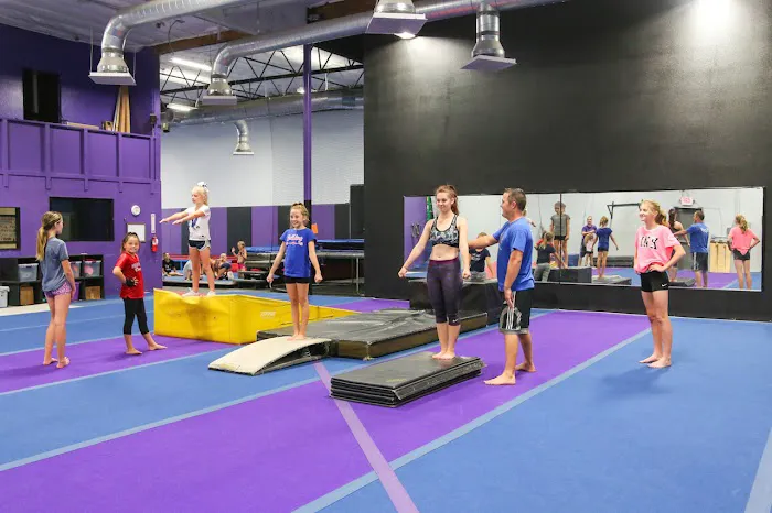 The Spot | Tumbling and Dance Picture 8