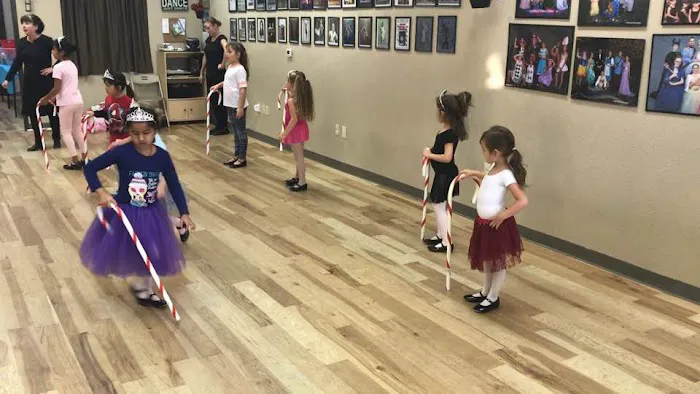 Cynthia's Dance Center Picture 1