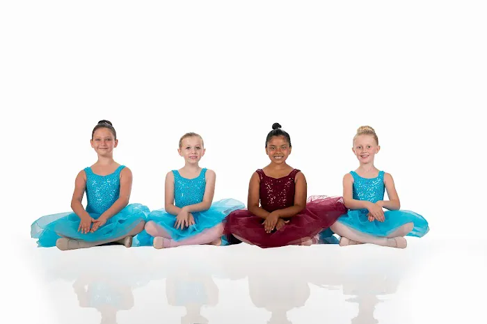 Foothills Dance Picture 4