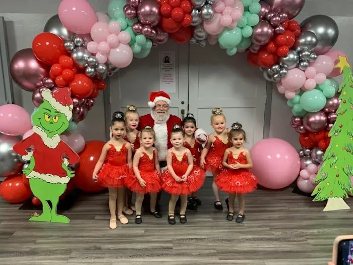 Twinkle Toes Dance Studio Picture 4