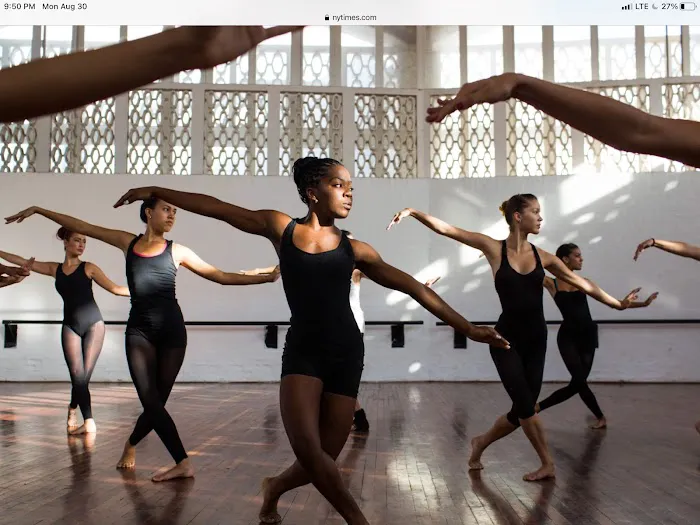 Pea's Dance Studio Picture 4