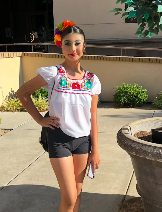 Ballet Folklorico Raices Mexicanas Picture 3