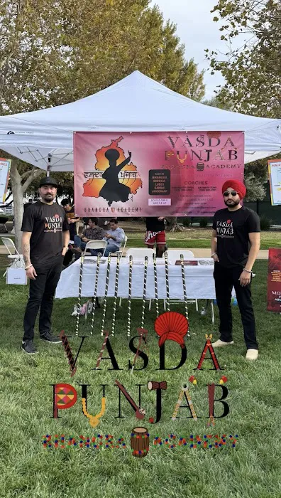 Vasda Punjab Bhangra Academy Picture 4